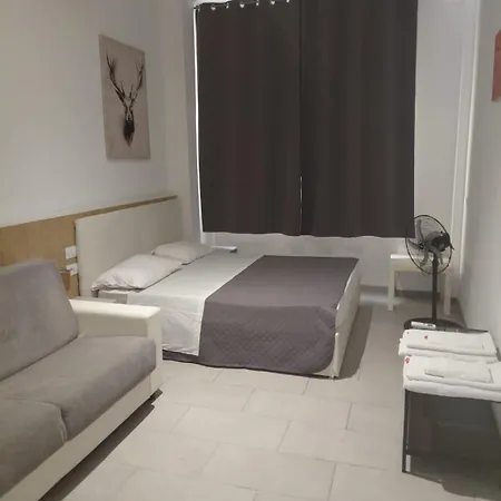 Cenisio 3* Милан